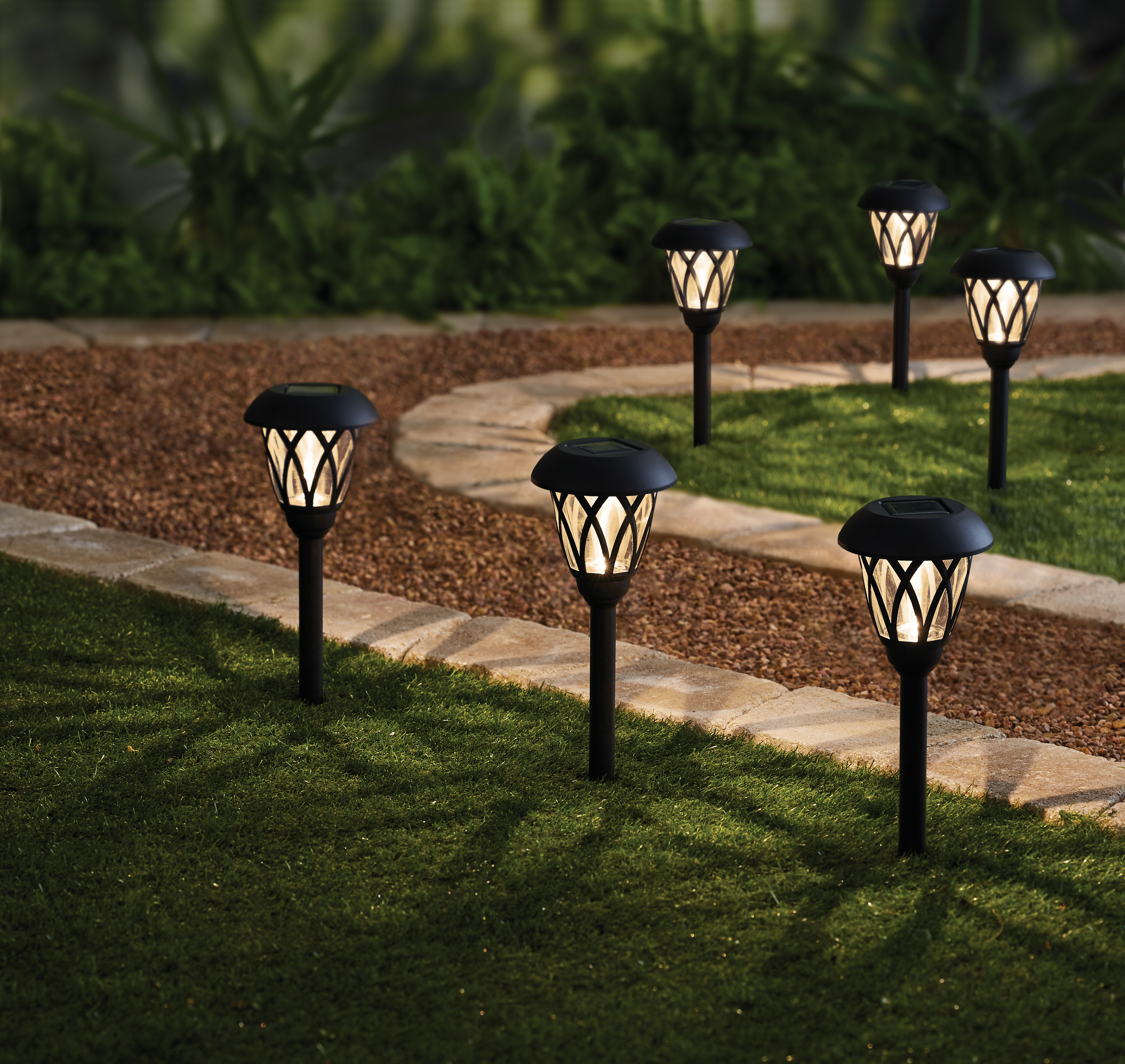 Solar Lattice Pathway Light